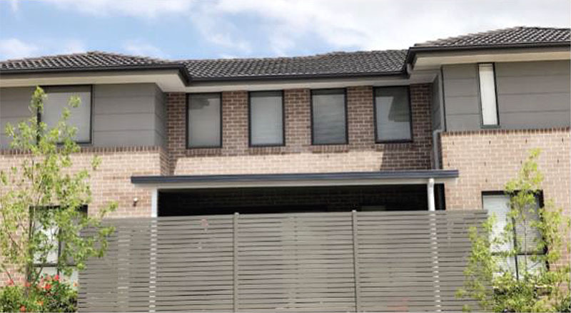 Insulspan is a lightweight, enviromentally friendly, insulated roofing system
perfect for any building project from patios & awnings to architectural & commercial buildings.